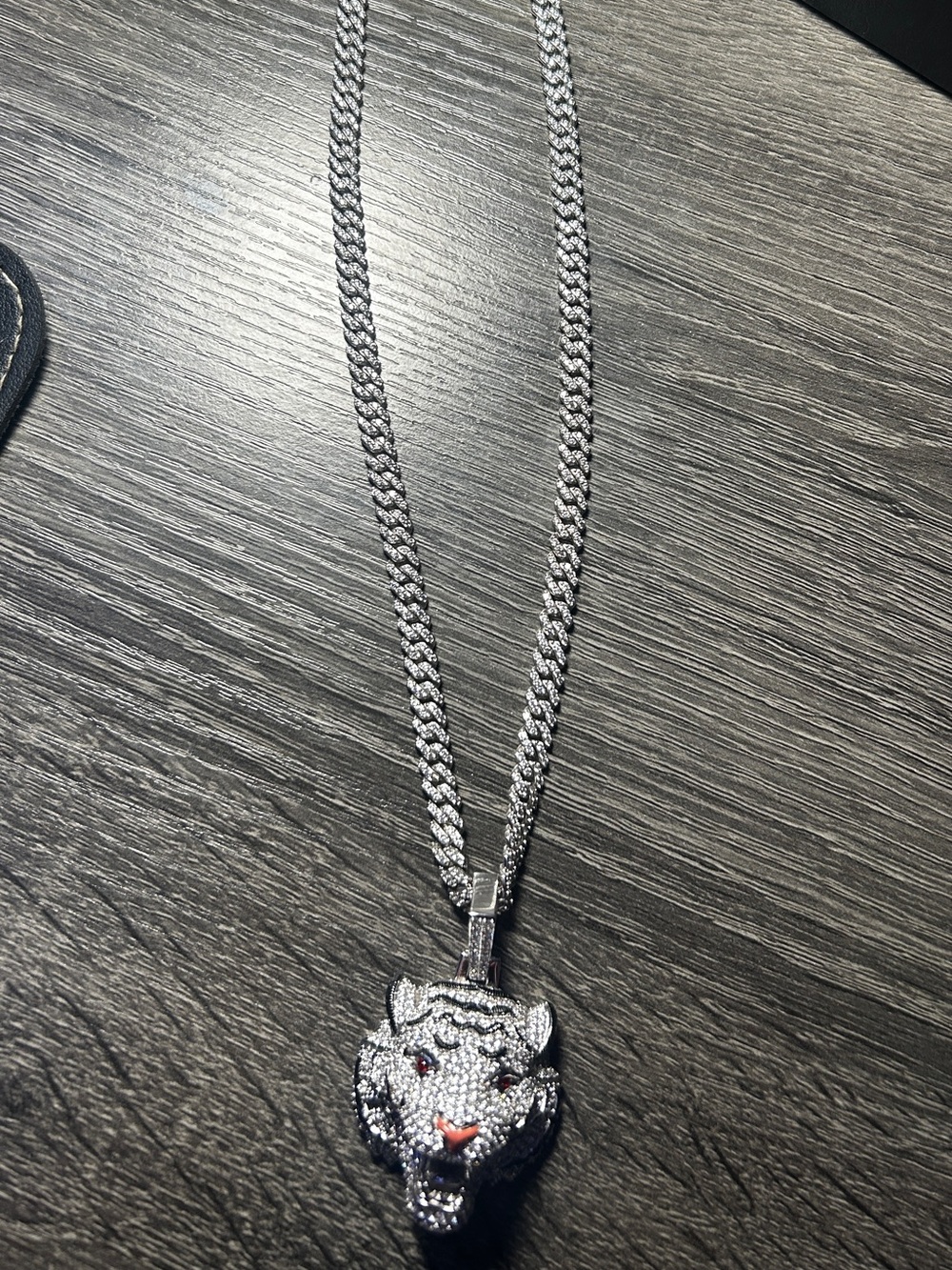 Men's Silver Tiger Head Pendant Necklace - Silver
